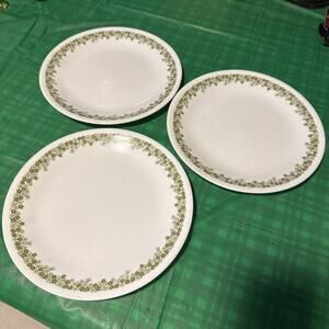 Vintage Corelle Green Spring Blossom “Crazy Daisy” 8.5” Salad Plates Set of 3